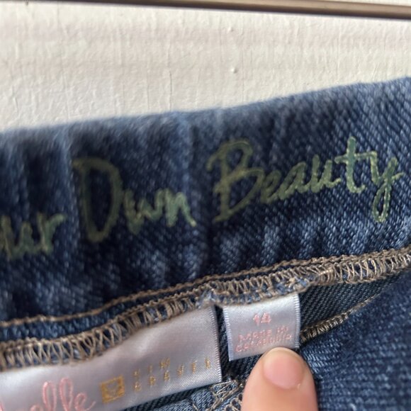 Believe In Your Own Beauty Bermuda Shorts Womens Size 14 Pockets Pull On - Picture 3 of 5